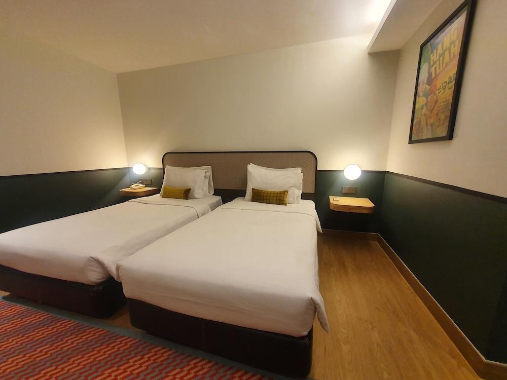 Katel Kuala Lumpur Formally Known As K Hotel Екстериор снимка